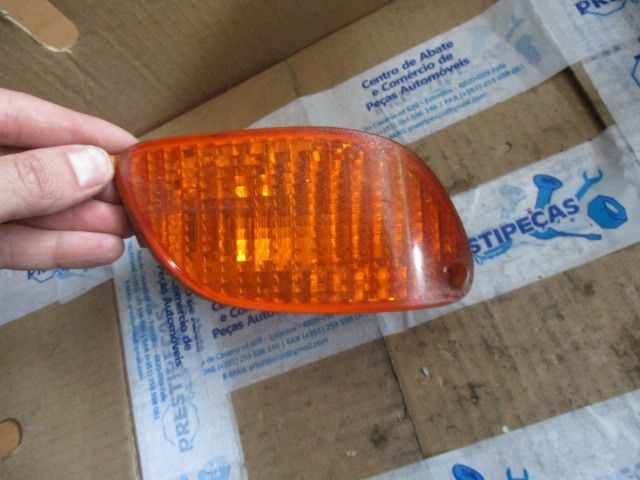 Pisca frente direito FORD Focus I Sedan (DFW)