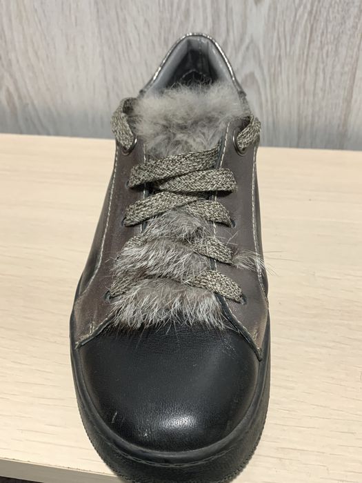 Продам кожаные кеды Attizare ( Miraton )