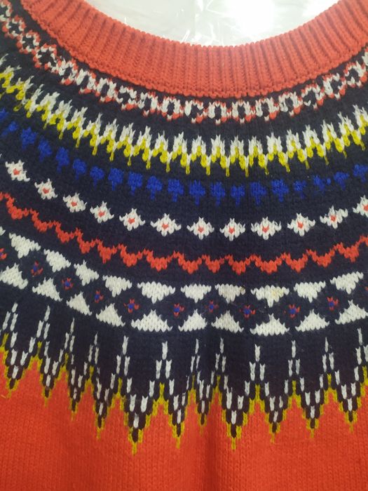 Женский свитер б.у М