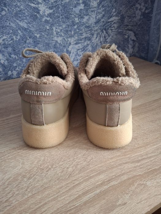 Зимні шкіряні кросівки