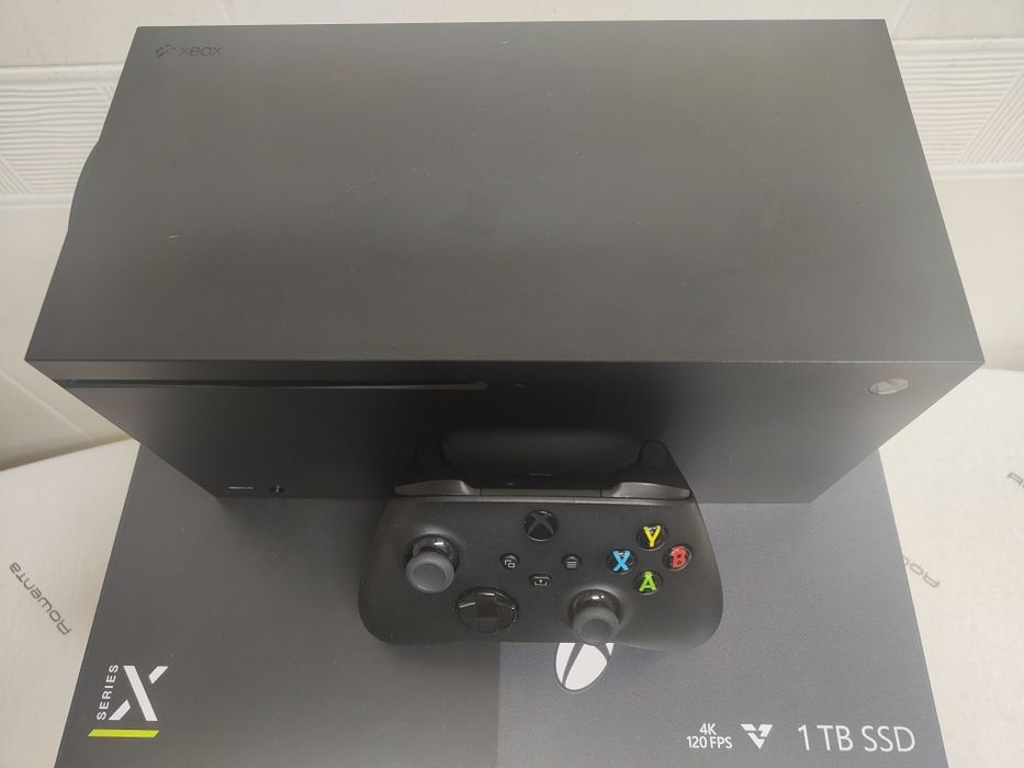 Xbox Series X 1TB  (Aceito retomas)