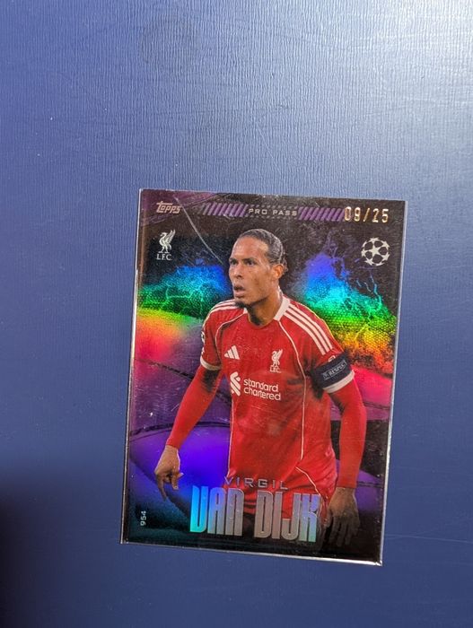 Virgil van Dijk 09/25 Parallel - Topps Pro Pass Liverpool FC Rare Card