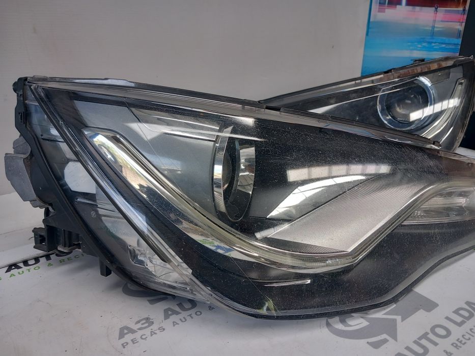 Ótica esquerda e direita Xenon olho de boi Audi A1