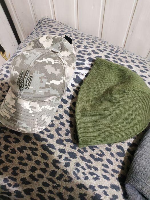 Ккепка бейзболка з натуральної тканини сірого кольору п'ятдесят дев'ят