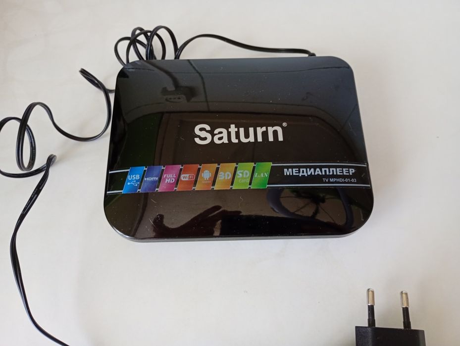 Медиаплеер Saturn TV MPHDI-01-03 . Smart TV приставка