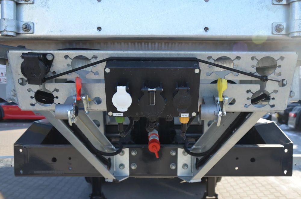 Schwarzmuller Nowa Wywrotka 25 M3 / Hardox / Saf / Oś Pod. / Hyva