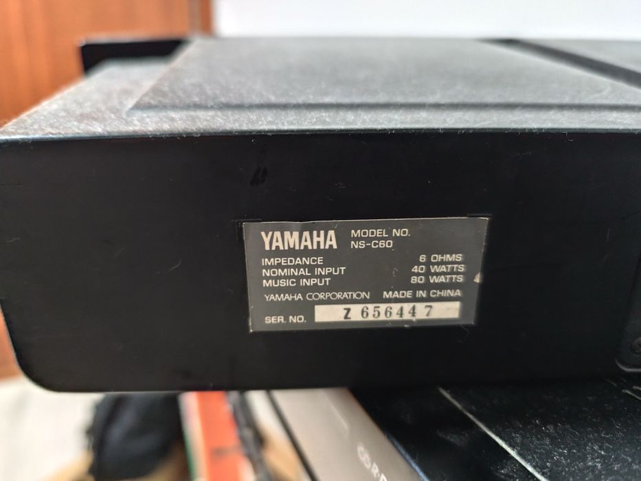 Yamaha Hi-Fi: Receiver RX-V592RDS + Coluna Central NS-C60