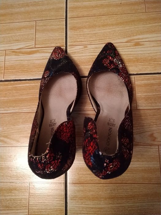 Buty szpilki Goodin 38