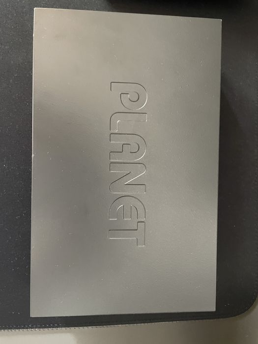 Switch PLANET FSD-1600 – 16 portów