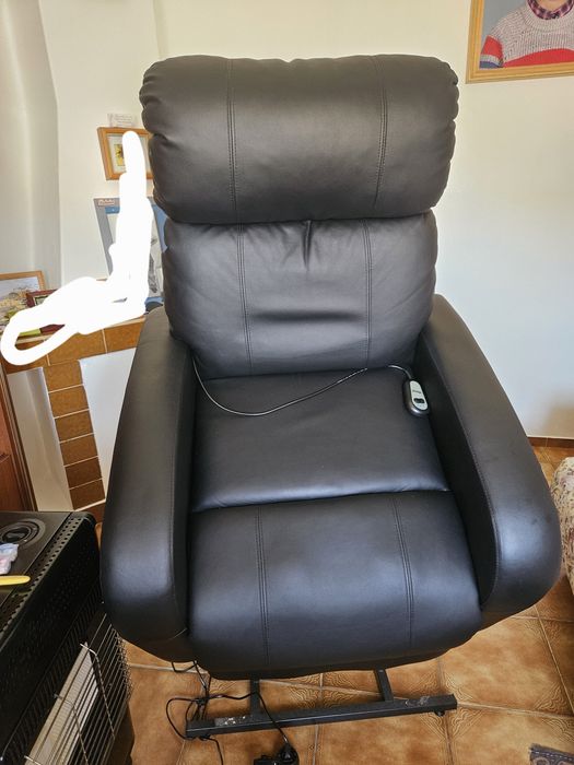 Cadeirão com massagem