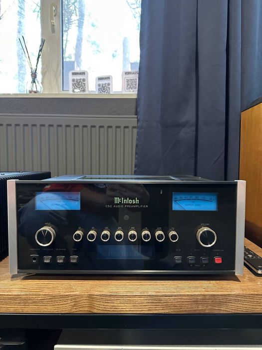 Предварительный усилитель McIntosh C50