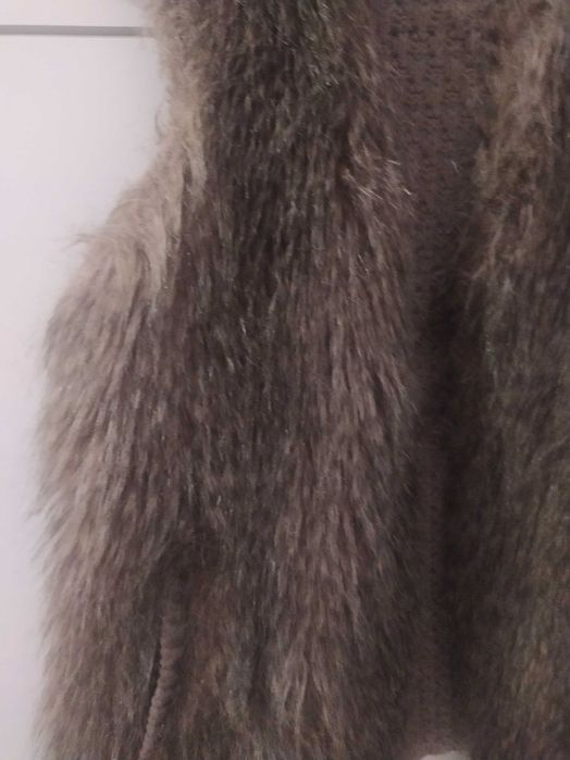 Bezrękawnik futrzany Stradivarius