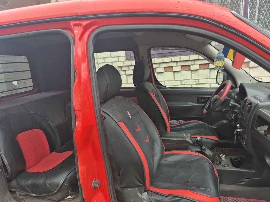Продається автомобіль Citroën Berlingo , 2004 р.