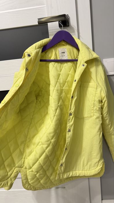 Курточка на дівчинку (весна-осінь)