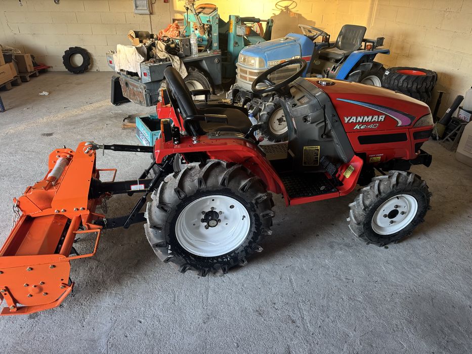 Trator yanmar usado com matricula com freze nova