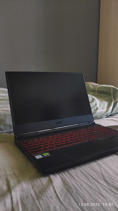 Laptop Gamingowy MSI GL65 9SE RTX 2060, Intel Core i7 9750H