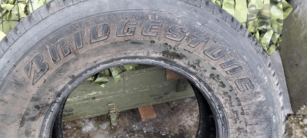 Шини бріджстоун 365/70R16
