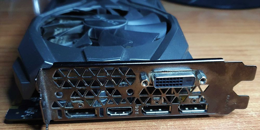 ZOTAC GeForce GTX 1070 Ti 8Gb AMP Edition