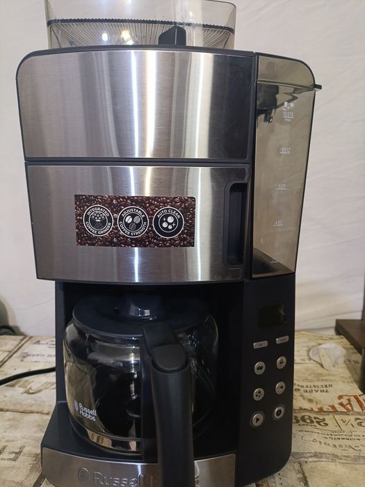 Кавоварка Russell Hobbs
Безкоштовна доставка з поштоматів Нової пошти