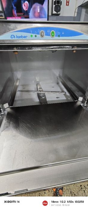 Vendo máquina de lavar loiça industrial Lamber