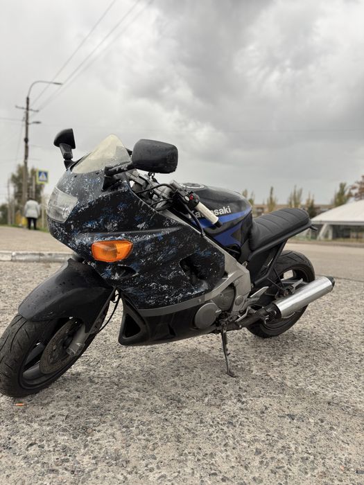 Kavasaki ZZR 400: 2 450 $ - Мотоциклы Кривой Рог на Olx