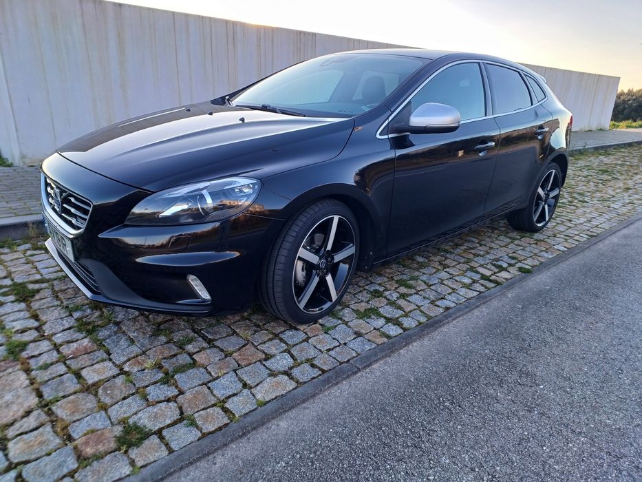 Volvo V40 D2 R-Design 2.0