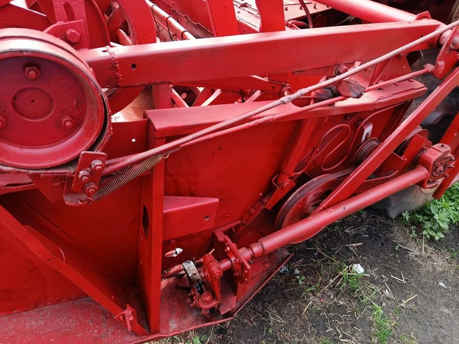 Massey Ferguson 186
