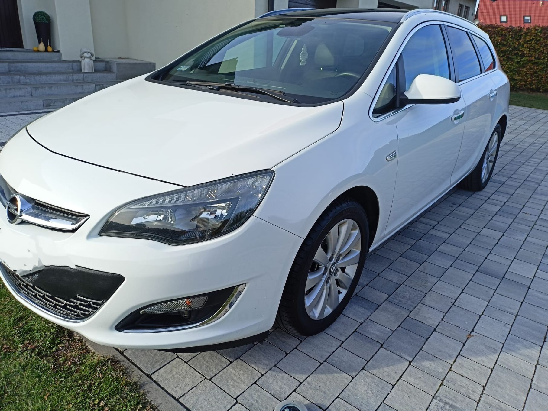 OPEL ASTRA opel-astra-h-gtc-1-8-tuning-zory-o-olx-pl Used - the parking