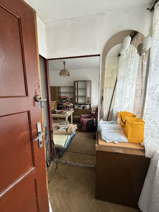 Wałbrzych | lokal w suternie | 17,25 m2