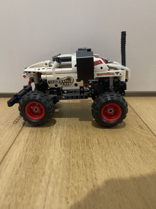 Lego technic Monster Mutt