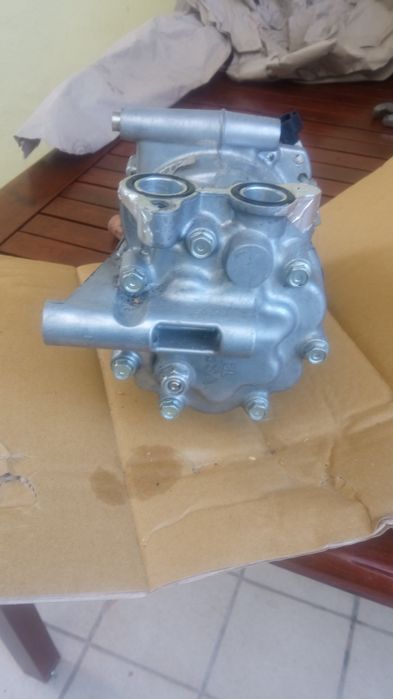 Compressor novo de ar condicionado Ford transit