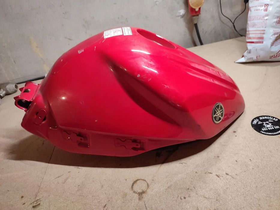 Bak, zbiornik paliwa Yamha R1 RN09