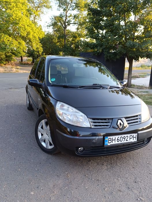 Продам машину Renault scenic 2