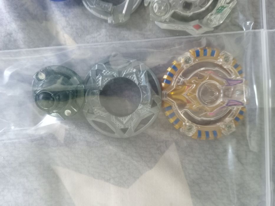 Beyblade takara tomy