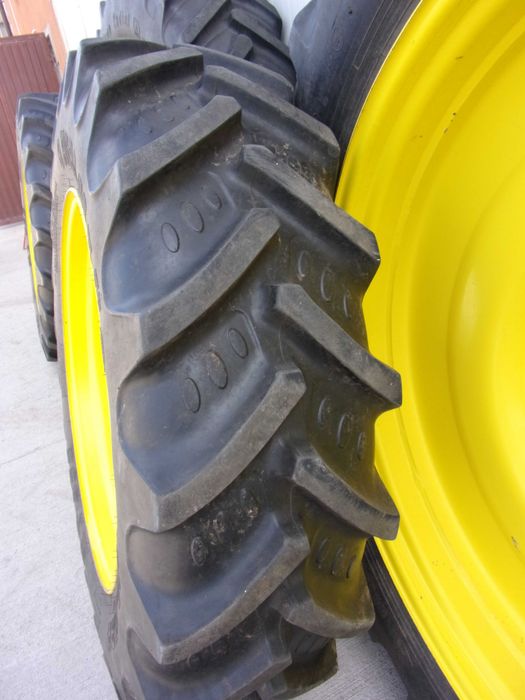 koła wąskie międzyrzędowe  14,9 x 34 i 14,9 x 46 John Deere 1,8 m