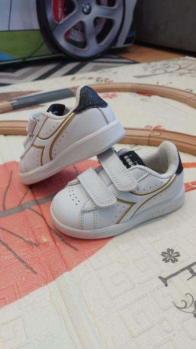 Дитячі кросівки diadora