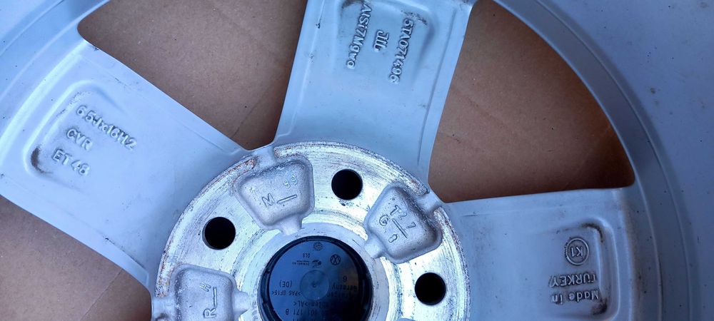 Felgi alu 4x oryg. VW /SKODA/SEAT/AUDI 6.5x16, 5x112, ET48 , Stan bdb