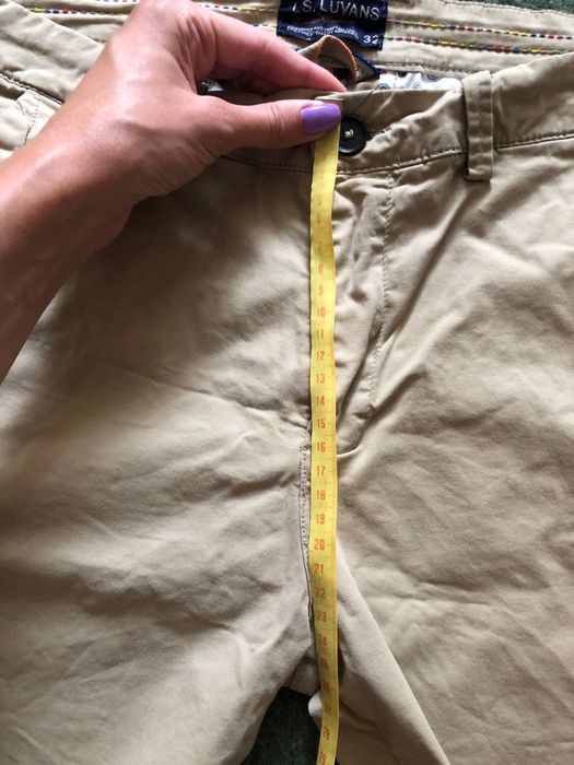 Бежевые мужские шорты