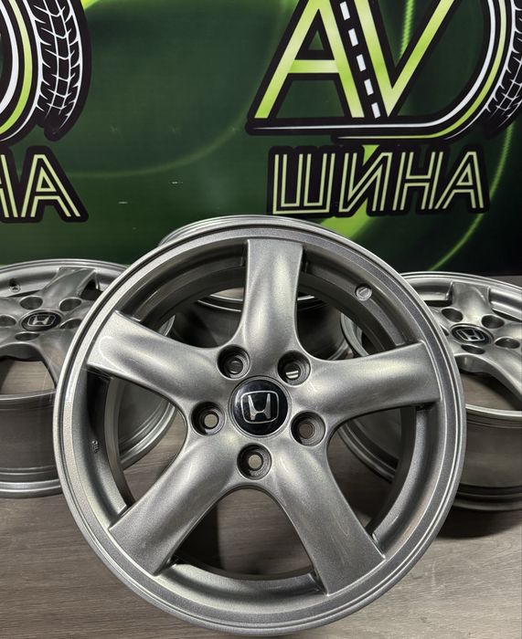 Диски 5*114.3R16 Honda civic,accord