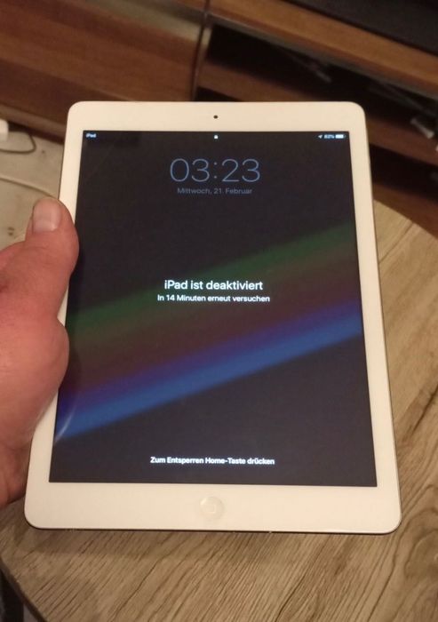 Apple iPad Air A1474 64GB zablokowany
