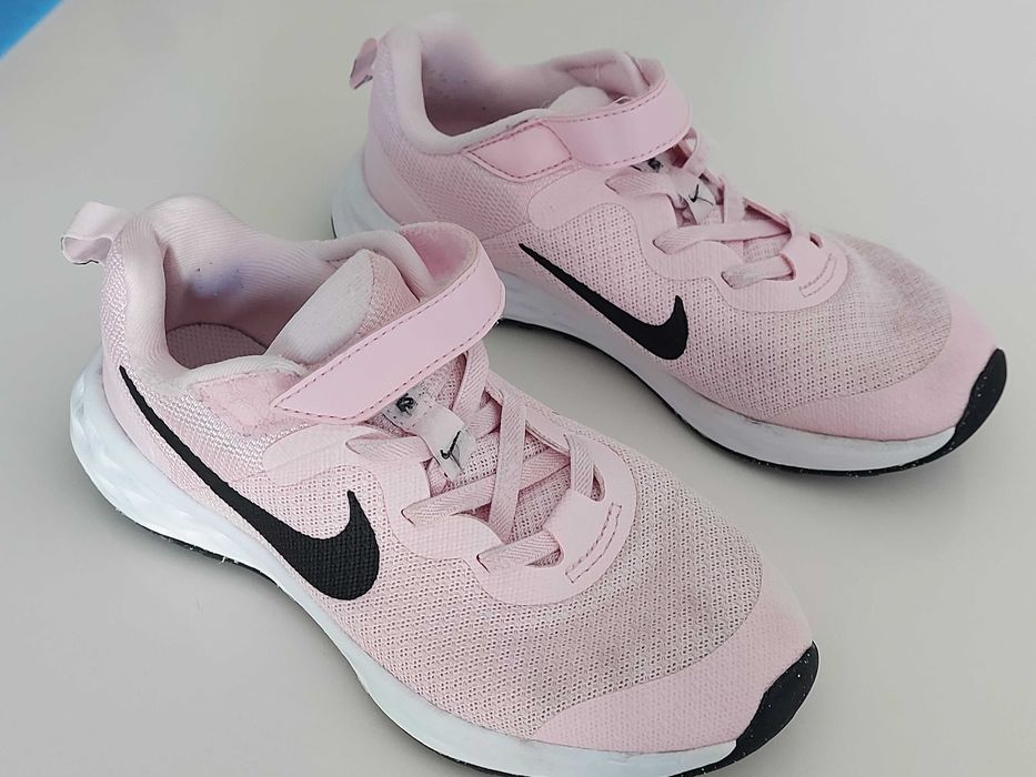 Tenis Nike menina 33