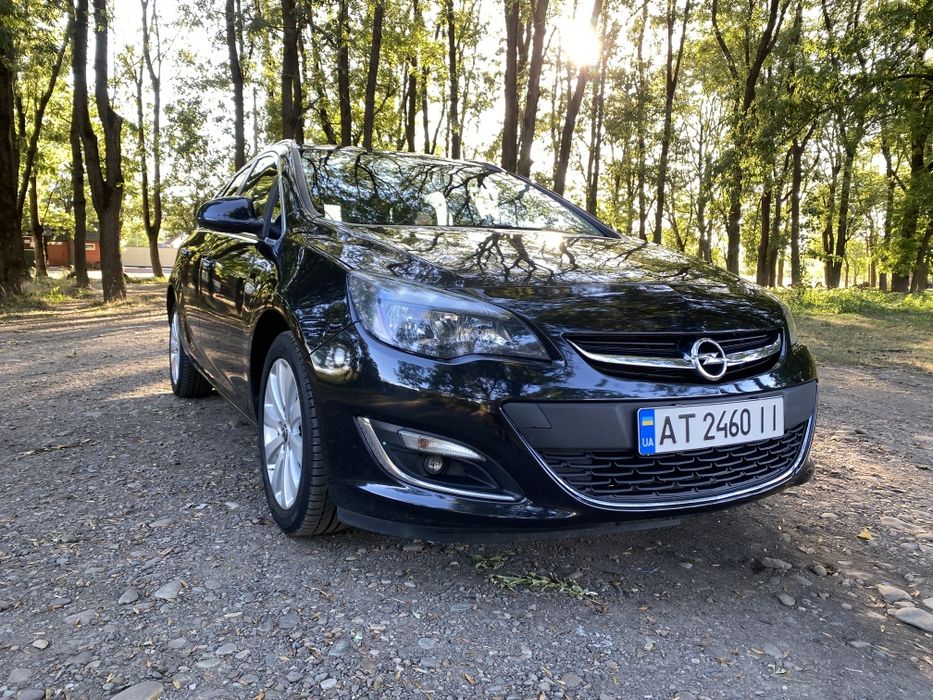 Opel Astra J 2012 року, 1.7 CDTI 136к.с