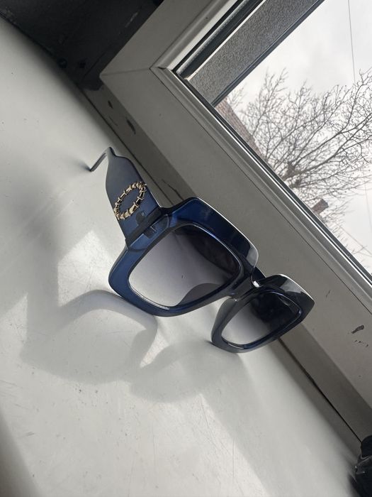 Okulary piękne duże a jaki  kolor !