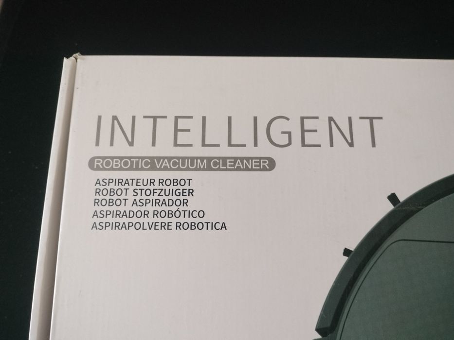 Aspirador robot novo