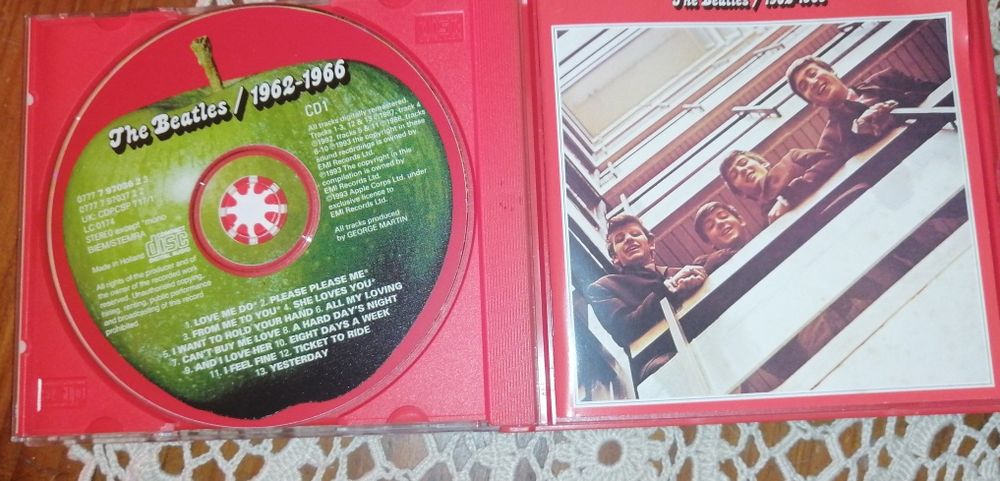 CD duplo dos Beatles e outros64332170332162123