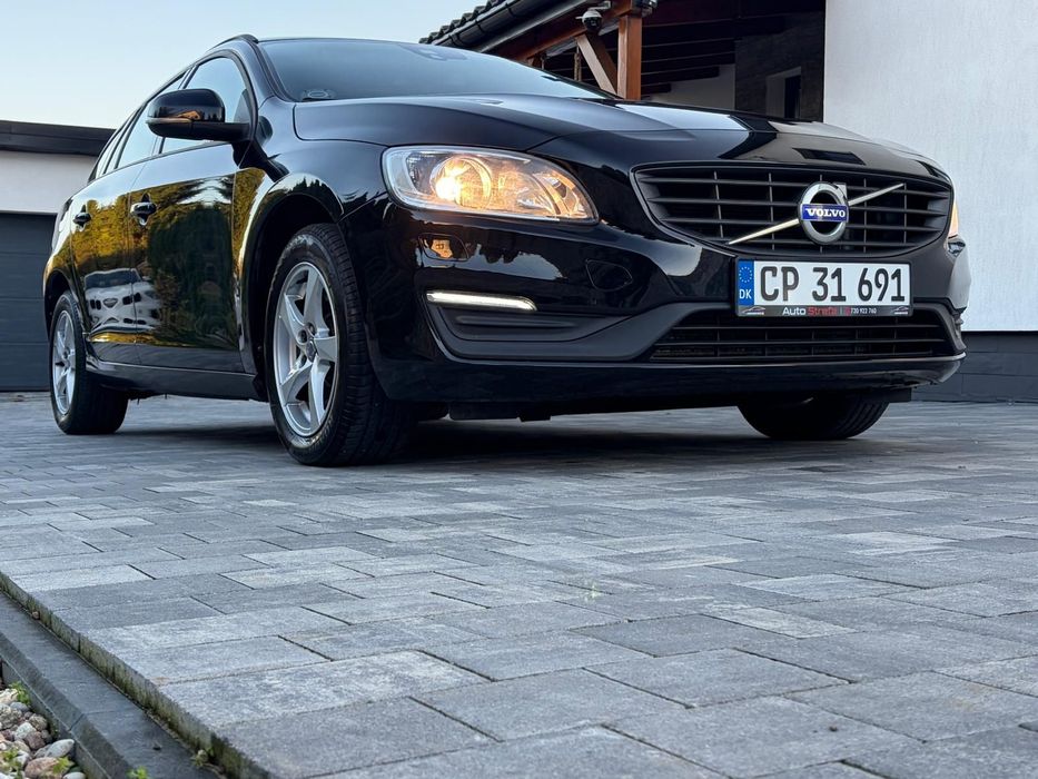 Volvo V60 D2 120PS*Lift*Ledy,Serwisowany*Super Stan