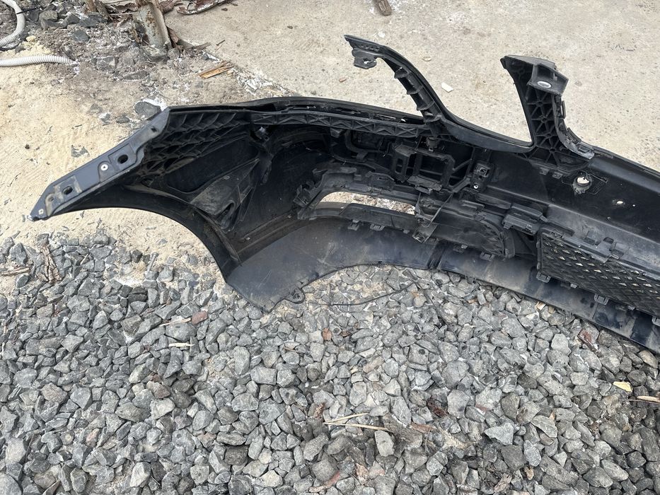 Бампер передній Mercedes W207