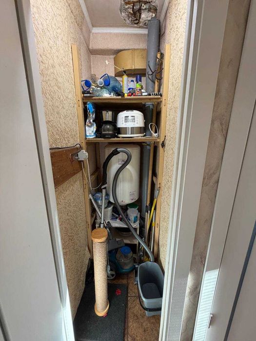 Продаж 1к квартири Оболонь Оболонський проспект 14е метро Оболонь Мінська