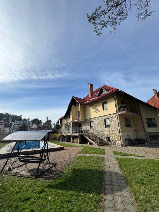 Продаж затишного будинку у Брюховичах