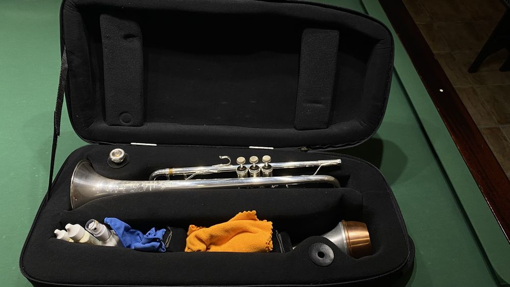 Trompete Bach Artisan Stradivarius A8474